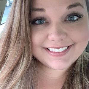 Meet your Posher, Crissy